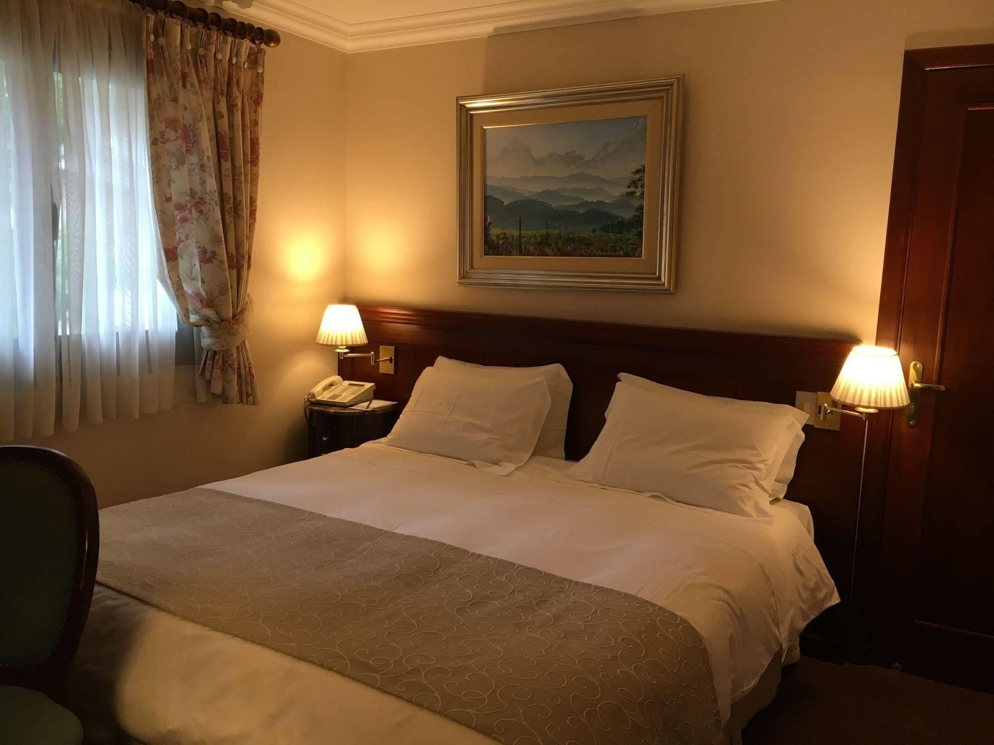 Hotel Frontenac Campos do Jordão Kültér fotó